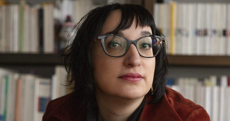 Claire Fercak écrivaine française photographiée le 28 novembre 2023