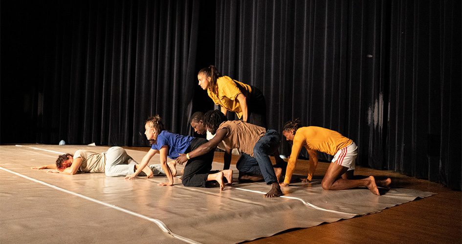 Photo de répétition du spectacle Sanké