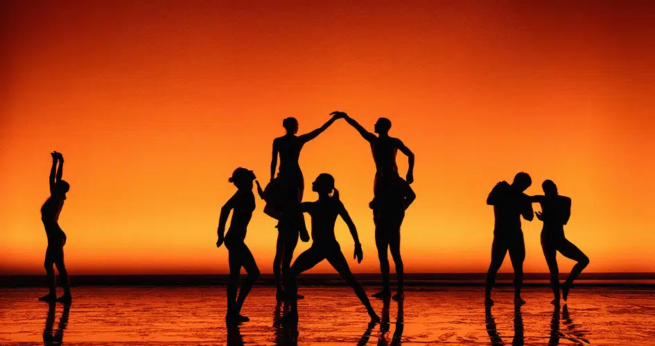 Photo des danseurs sur scène