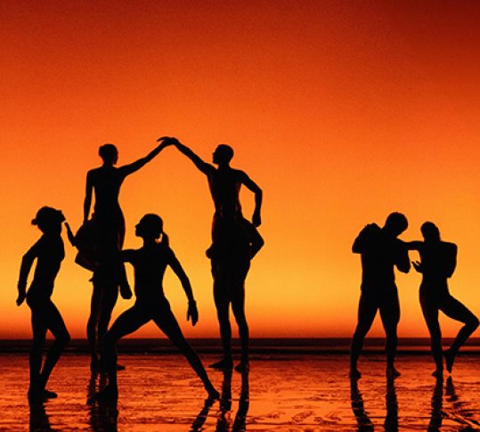 Photo des danseurs sur scène