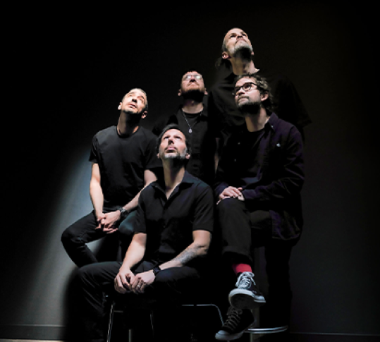 Photo de Living Being IV Time Reflections